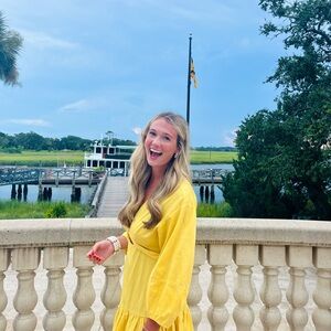 Meet your Posher, Anne douglas